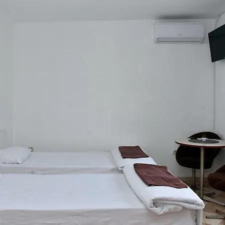 Konukevi Guest Contact
